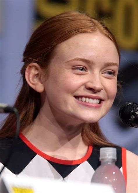 sadie sink feet|Sadie Sink Body Measurements Height Weight Bra Size Age。